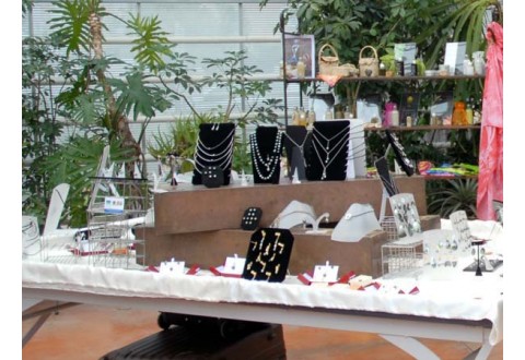 2025-12-19  Perles de Tahiti et rituels de soins polynesiens